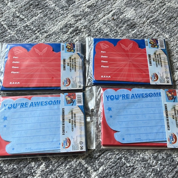 NWT DC SuperHero Birthday Invitations and Thank You Cards - Picture 4 of 6